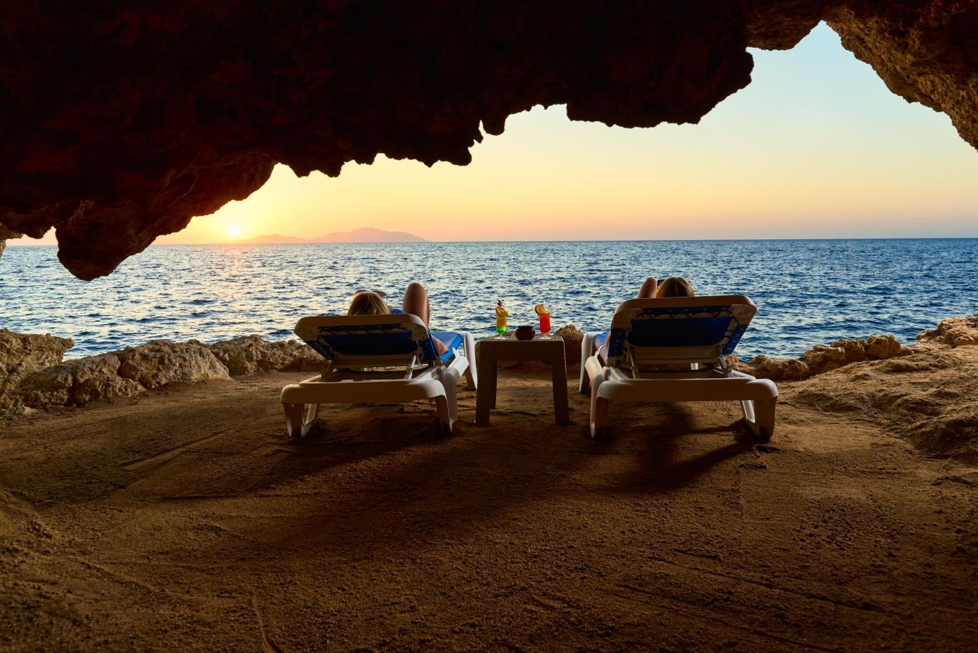 Dreams Beach Resort - Sharm El Sheikh מראה חיצוני תמונה Sunset at the beach