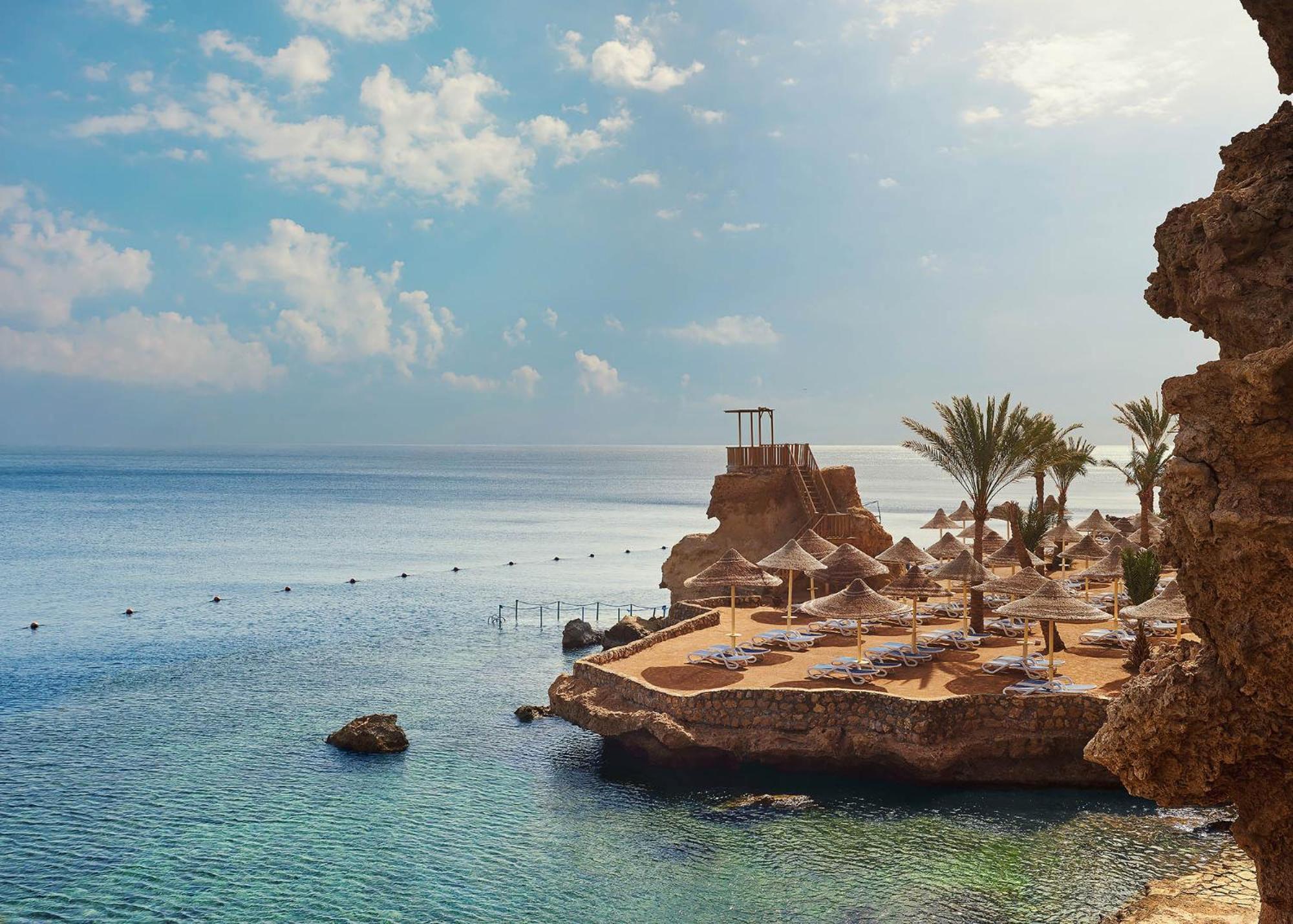 Dreams Beach Resort - Sharm El Sheikh מראה חיצוני תמונה The Red Sea coast at the Hilton Taba