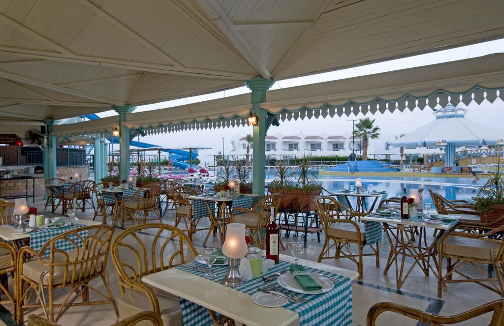 Dreams Beach Resort - Sharm El Sheikh מראה חיצוני תמונה The poolside restaurant at the hotel